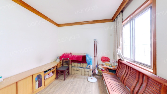 京东小区C区二手房实景图