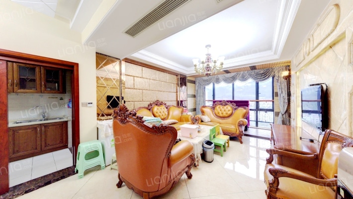 鸥鹏璧兰河1号二手房实景图