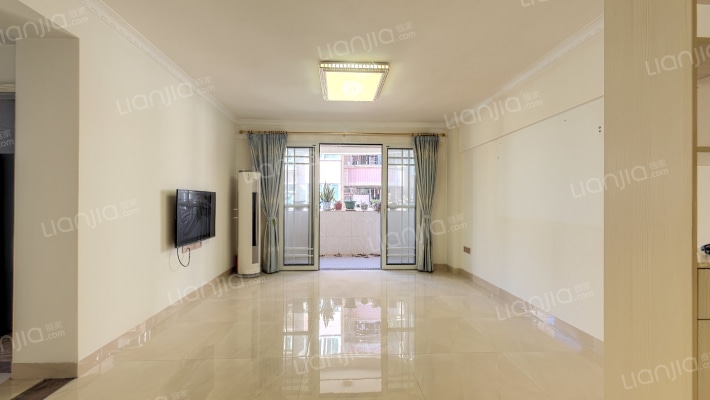 新世界长湖苑一期二手房实景图