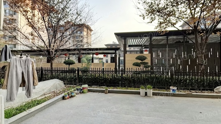 万盛荣城二手房实景图