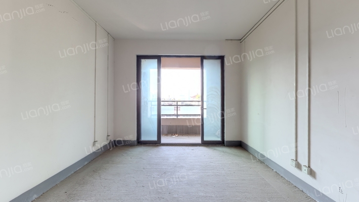 保利花半里玫瑰园二手房实景图