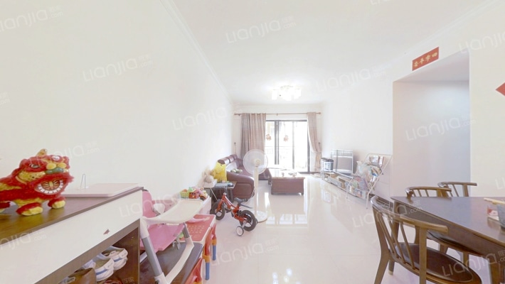 丽湖名轩二手房实景图