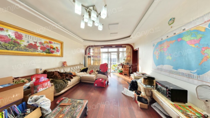 三院长兴花园二手房实景图