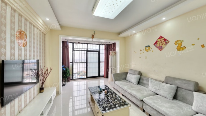 中鼎江岸花城二手房实景图