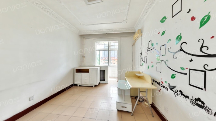 轻工厅宿舍二手房实景图