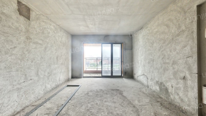 星际半岛二手房实景图