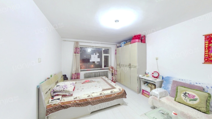 锦江花园三区二手房实景图