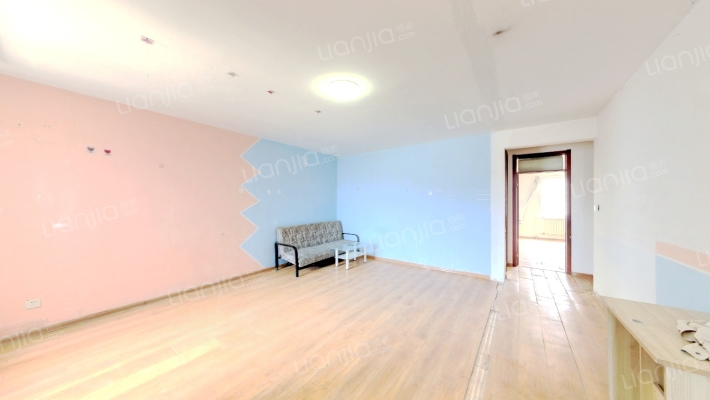 紫光花园二手房实景图