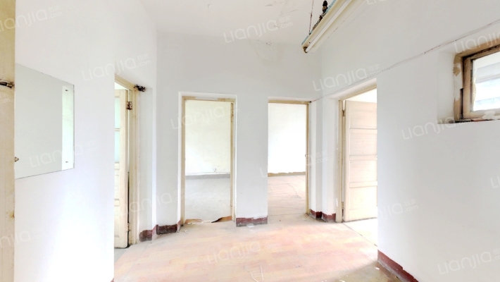 屯溪路马冲巷15号二手房实景图