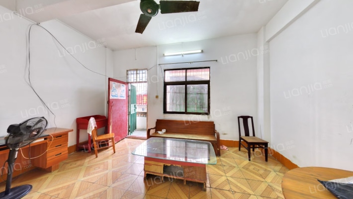 同心中路住宅二手房实景图