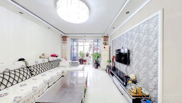 金鑫东郡二手房实景图