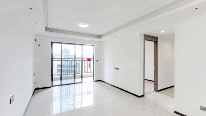 奥园翡翠澜湾二手房实景图