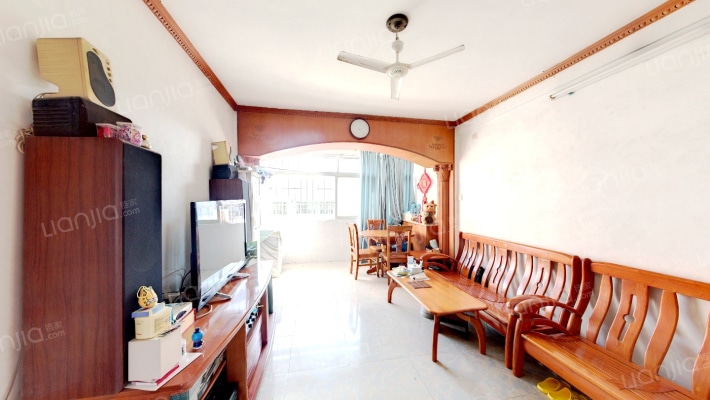 南桦花园二手房实景图