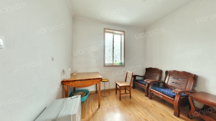 化工新村四区二手房实景图