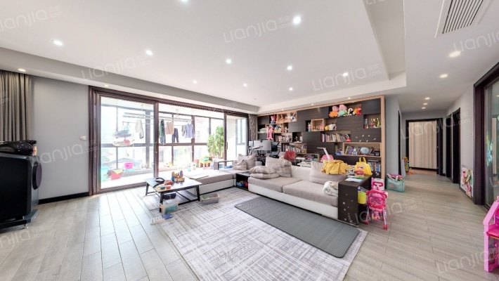 驸马山庄三期二手房实景图