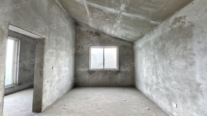 凌翔花苑东区二手房实景图