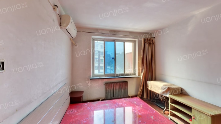 水源地社区二手房实景图