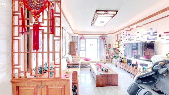 水晶湖郡C区二手房实景图