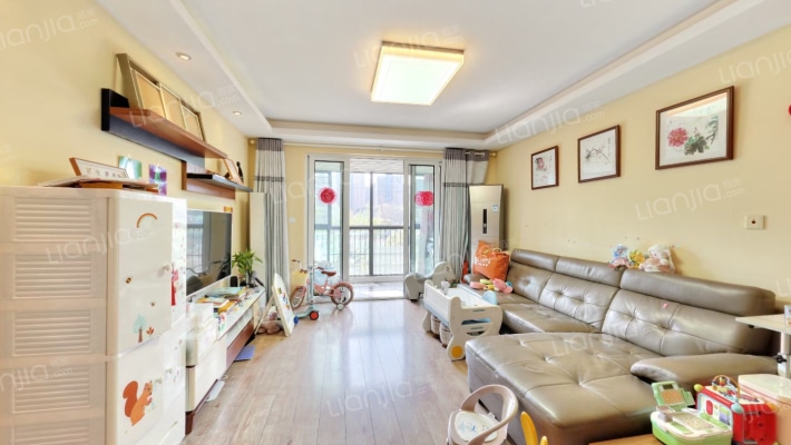 名城世家花园二期二手房实景图