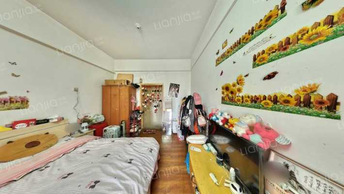 竹山路248号二手房实景图