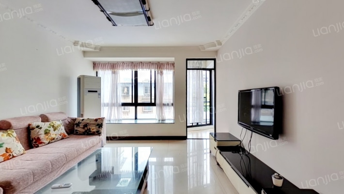 彰泰鸣翠新城二手房实景图