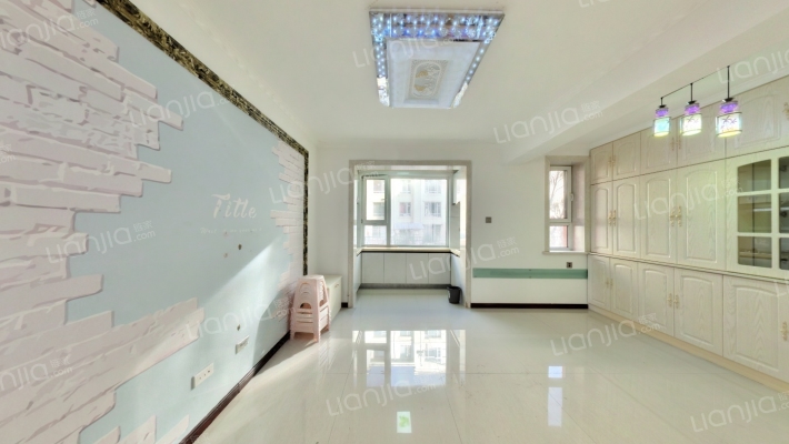 绿洲桃花源二手房实景图