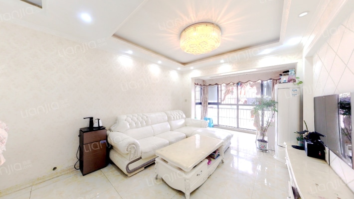 领都二手房实景图