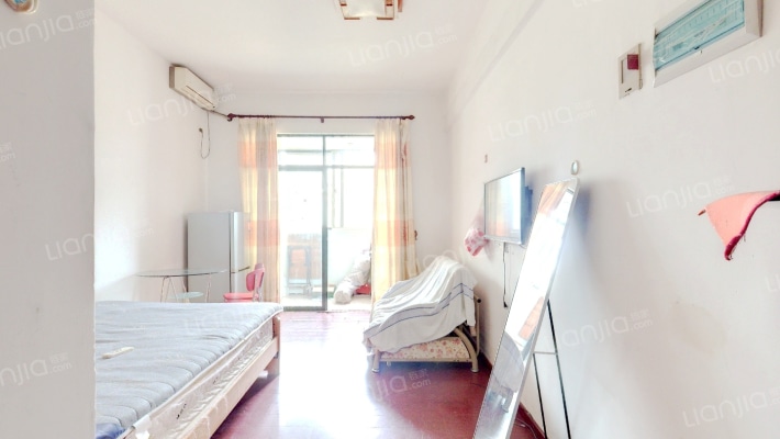 逸朗轩二手房实景图