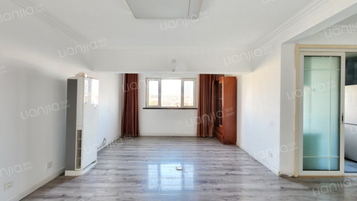 中央公园里二手房实景图