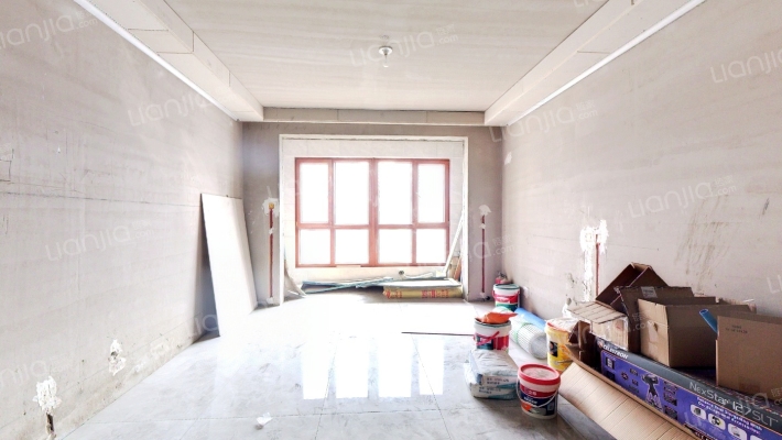 全天采光无遮挡  不临街  全阳户型 业主诚心出售-客厅