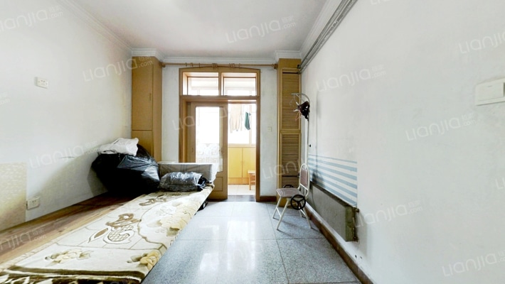 迎新楼二手房实景图