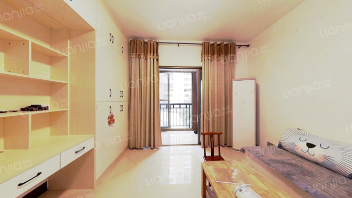 领世郡1号二手房实景图