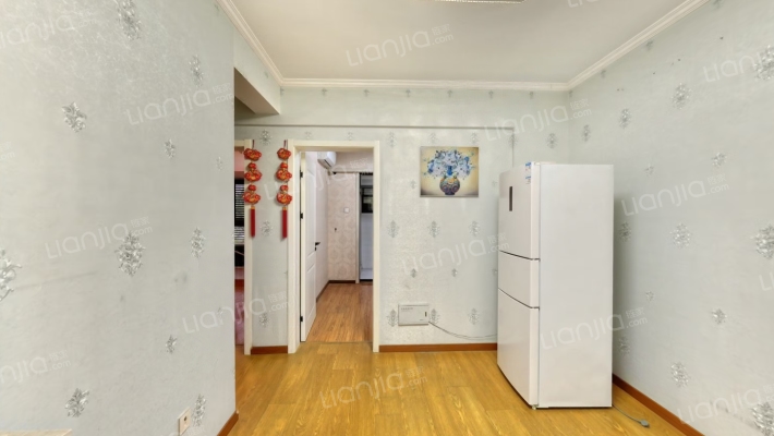 和昌都汇华府二手房实景图