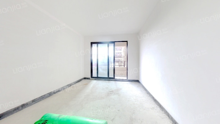 建发央著二手房实景图