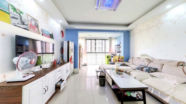 启发广场二手房实景图