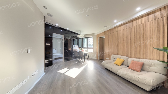 阳光公寓(黄浦)二手房实景图