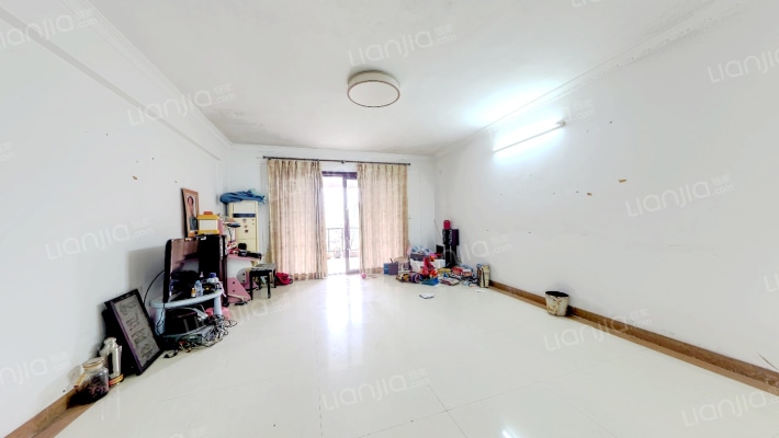 富龍翡翠歐庭二手房实景图