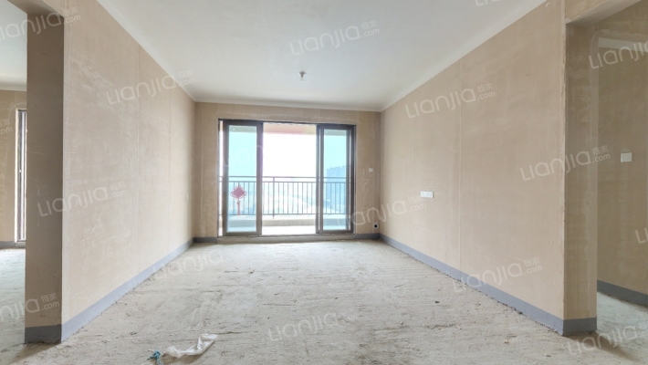 碧桂园双湖城北院二手房实景图