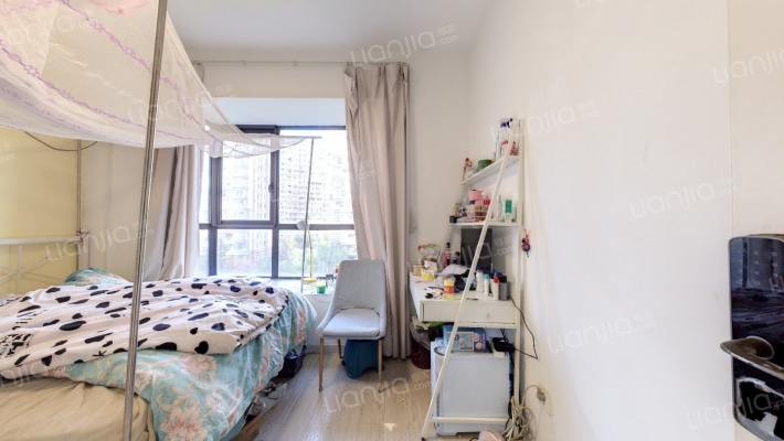 天鸿香榭里二手房实景图