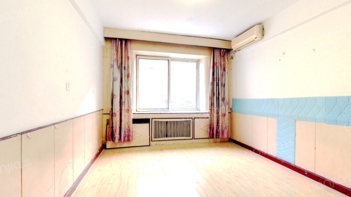 民康街二手房实景图