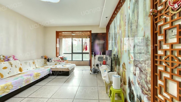 曲江海天华庭二手房实景图