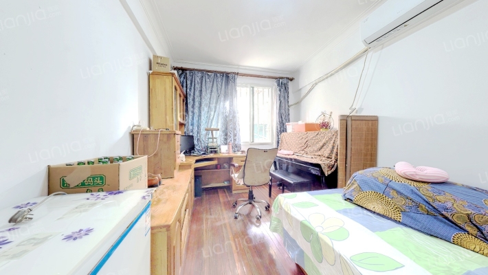 德安大楼二手房实景图