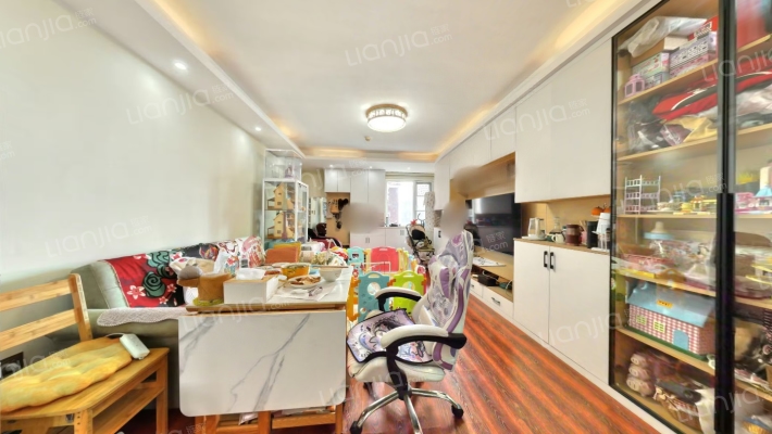 南国大家装江南店二手房实景图