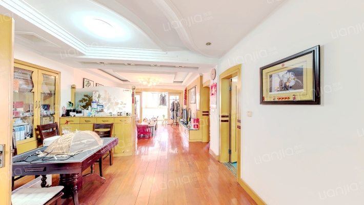 东方明珠二手房实景图