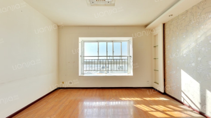 丽景嘉园二手房实景图