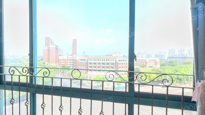 东方明珠花园二手房实景图