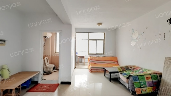 第三中学家属楼二手房实景图