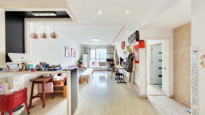 领秀城UP街区二手房实景图