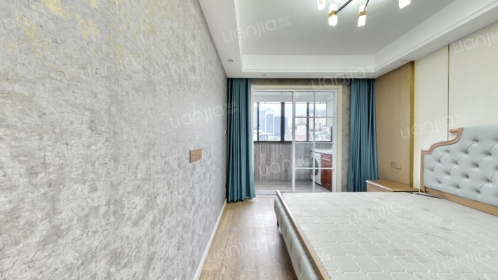 狮虎桥河下二手房实景图