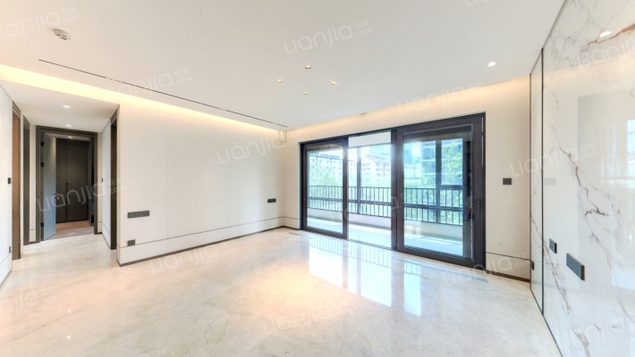 越秀和樾府二手房实景图